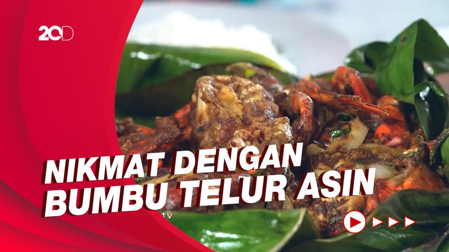 Bikin Laper: Kepiting Asap Berselimut Daun Pisang yang Bikin Ngiler