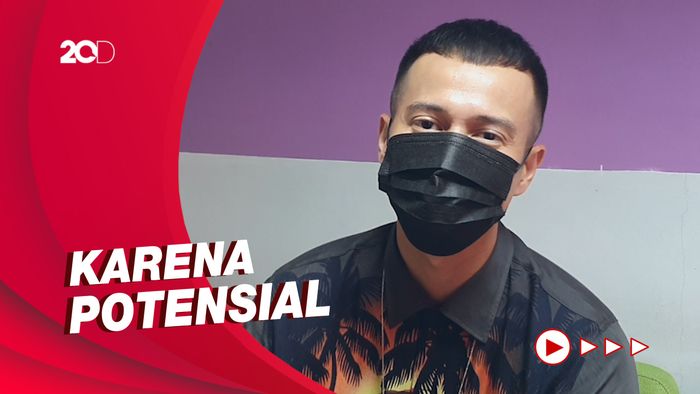 Herjunot Ali Buka Warung Soto Betawi di Jepang