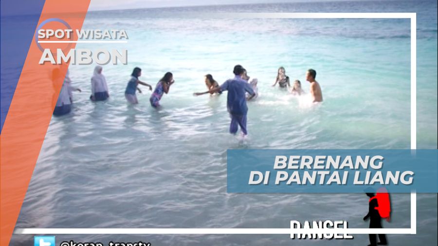 Serunya Berenang di Pantai Liang Bersama Teman-teman, Ambon