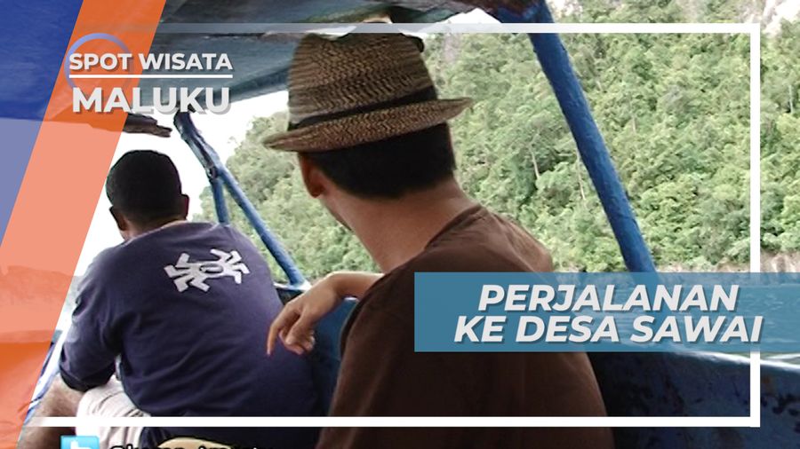 Berperahu Menuju Desa Sawai, Sungguh Pemandangannya Memanjakan Mata, Maluku