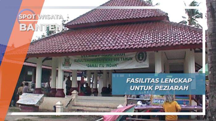 Ziarah Makam Lebih Nyaman di Masjid Agung Banten