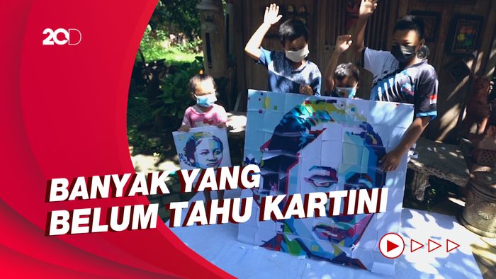 Anak-anak Belajar Mengenali Sosok Kartini Lewat Rangkaian Puzzle 
