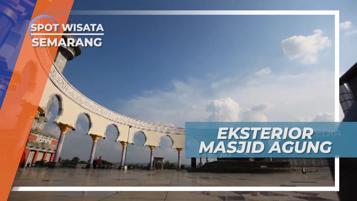 Masjid Agung Jawa Tengah Semarang, Memiliki Enam Payung Raksasa Seperti Di Madinah