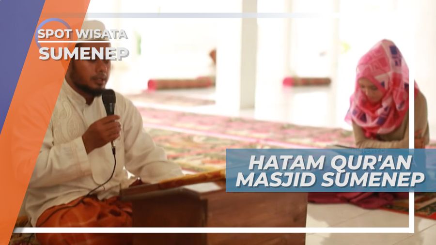 Lantunan Merdu Ayat Suci Al-Quran di Masjid Jami Sumenep Jawa Timur