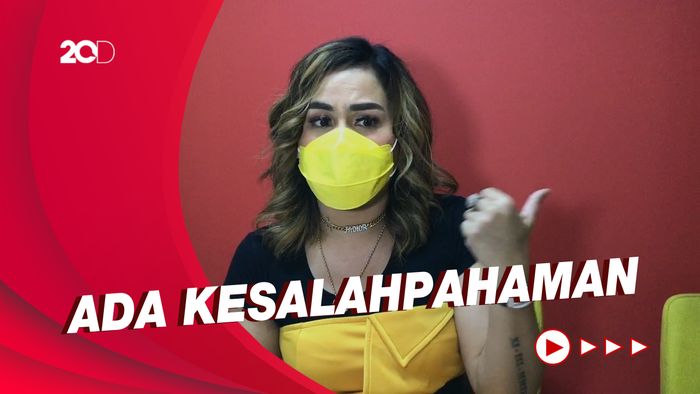 Setahun Renggang, Melaney Ricardo Sudah Baikan dengan Ayu Dewi