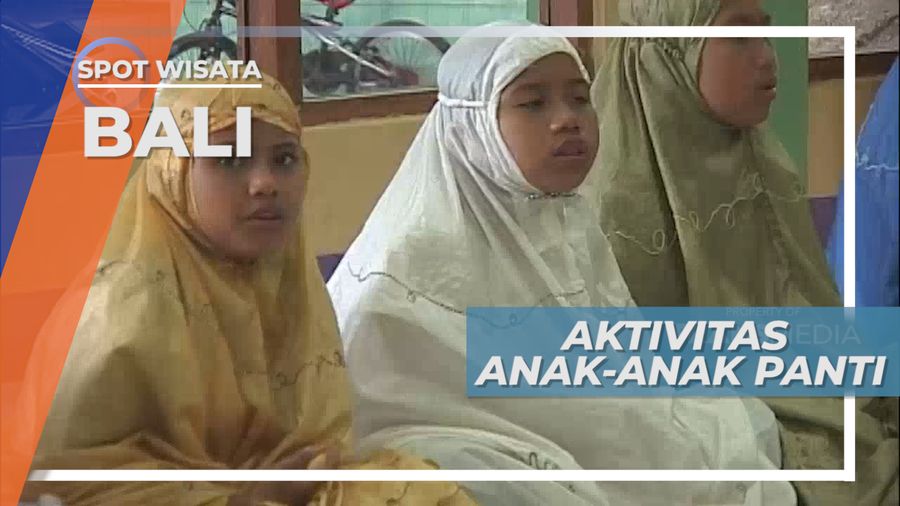 Anak-anak Panti Asuhan Desa Pegayaman Buleleng Bali