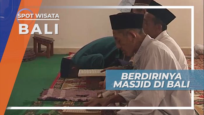 Masjid Jamik Safinatussalam di Desa Pegayaman Singaraja Bali