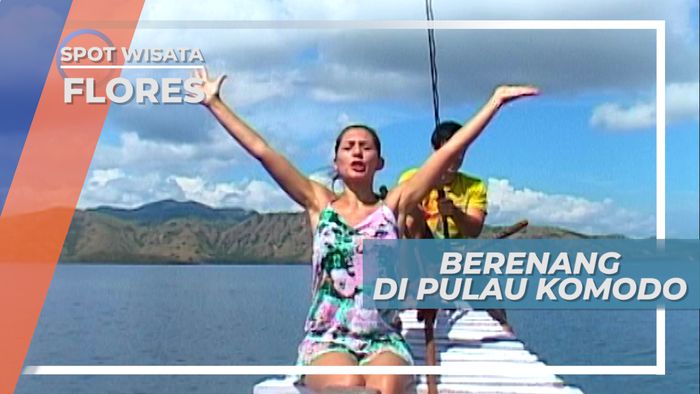 Seru-seruan Bermain Air dan Berenang di Pulau Komodo,Flores