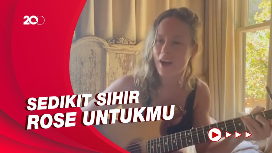 Brie Larson Captain Marvel Nyanyikan Lagu Rose BLACKPINK