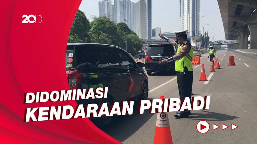 Hari Raya Idulfitri, Ratusan Kendaraan Diputar Balik di GT Cikarang