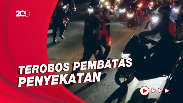 Membeludak! Ribuan Pemudik Jebol di Penyekatan Puncak Cianjur
