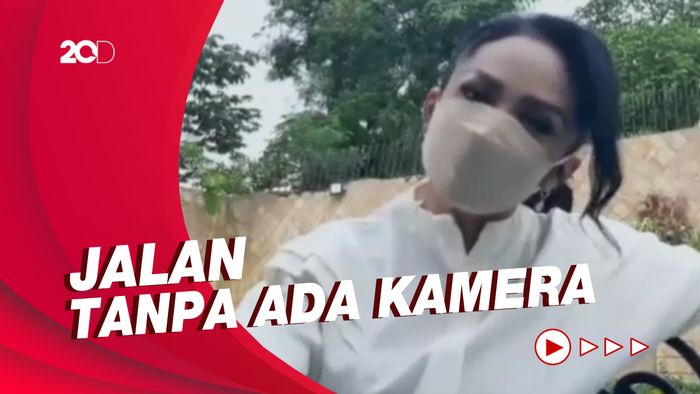 Saran Krisdayanti untuk Aurel Hermansyah Usai Keguguran