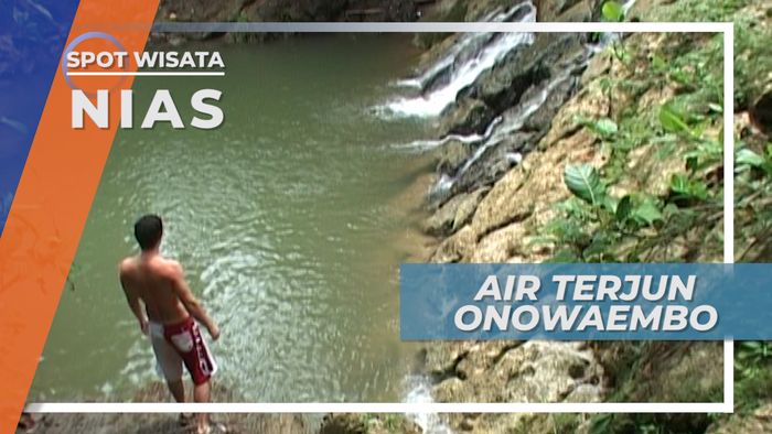 Meloncat Tinggi dari Air Terjun Onowaembo Nias