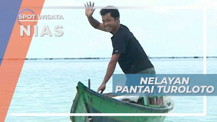 Perahu Kecil Nelayan Pantai Turoloto Nias