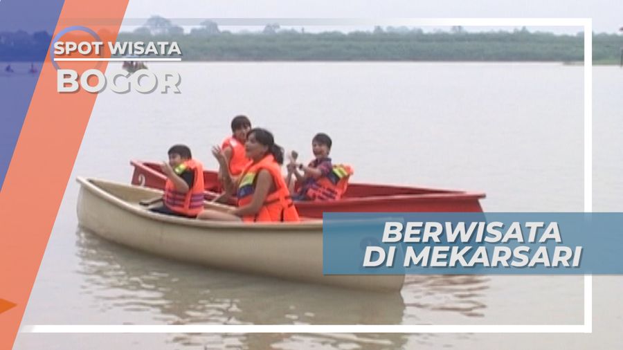 Berkeliling Danau Naik Kano di Kawasan Wisata Bogor