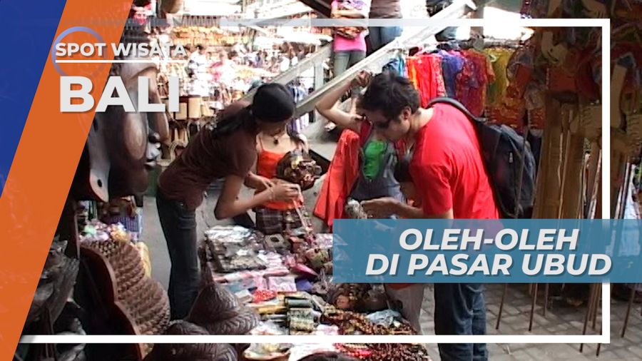 Berburu Buah Tangan di Pasar Ubud Bali