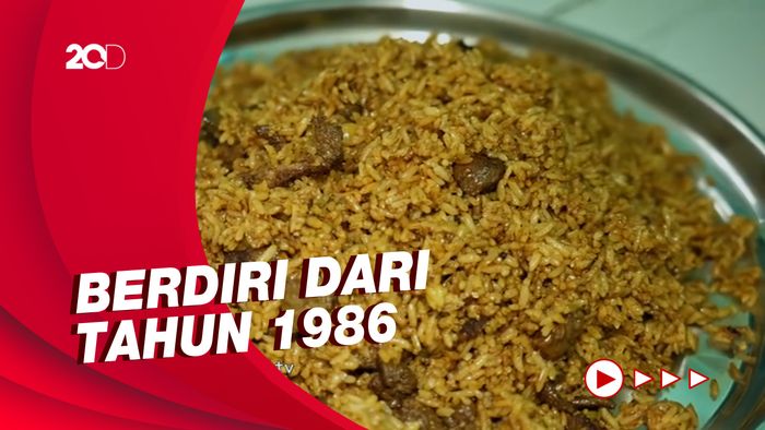 Bikin Laper: Mencicipi Nasi Goreng Kambing Legendaris di Kuningan Jaksel