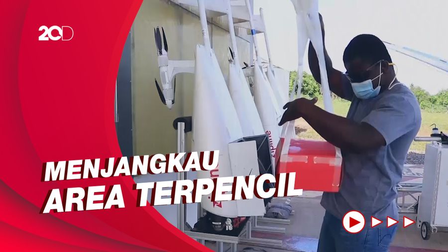 Negara Ini Kirim Vaksin COVID-19 dengan Drone