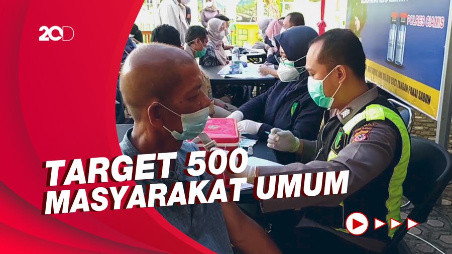 Tekan COVID-19, Polres Ciamis Gelar Vaksinasi Massal