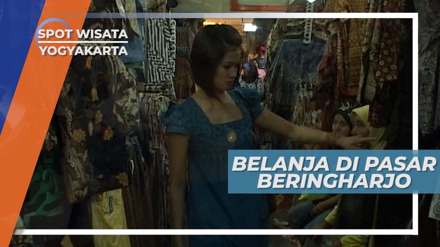 Belanja di Pasar Beringharjo Yogyakarta