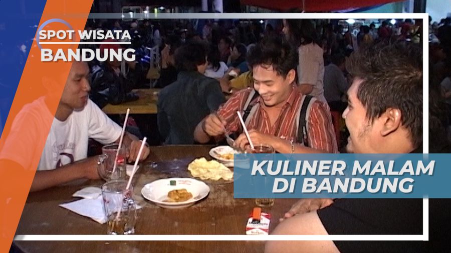 Menikmati Kuliner Malam Khas Paris Van Java, Bandung