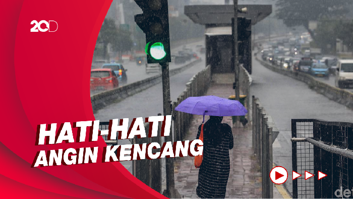Waspada, Sebagian Wilayah RI Berpotensi Hujan Lebat Disertai Kilat