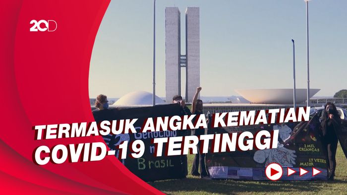 Kasus COVID-19 Cetak Rekor, Warga Brasil Gelar Aksi Protes