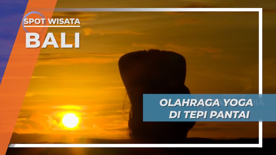 Yoga Matahari Terbit di Tepi Pantai Sanur Bali