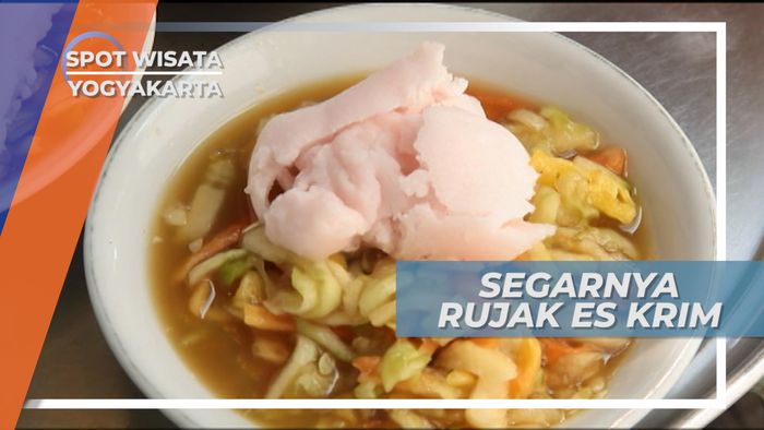 Segarnya Rujak Es Krim, Jajanan Viral Khas Kota Gudeg, Yogyakarta
