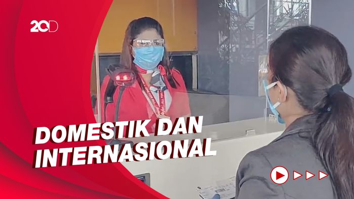 PPKM Darurat, Air Asia Hentikan Penerbangan