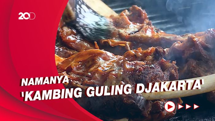 Bikin Laper: Sensasi Santap 1 Ekor Kambing Guling Seharga Rp 1,6 Juta