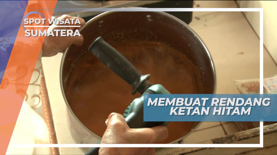 Rendang Sapuluik Itam, Berbahan Ketan Hitam Asal Payakumbuh Sumatera Barat 
