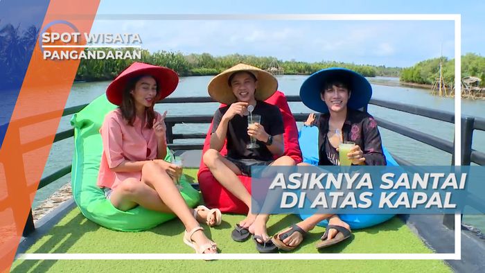 Mengarungi Sungai Cijulang Di Atas Kapal Wisata Warna Warni Batu Karas Pangandaran