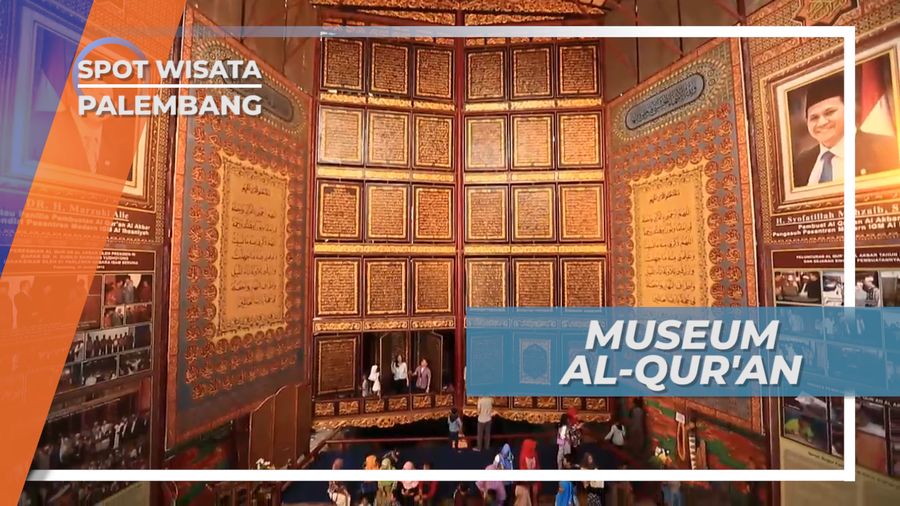 Keagungan AL-Quran Dalam Ukuran Raksasa di Palembang