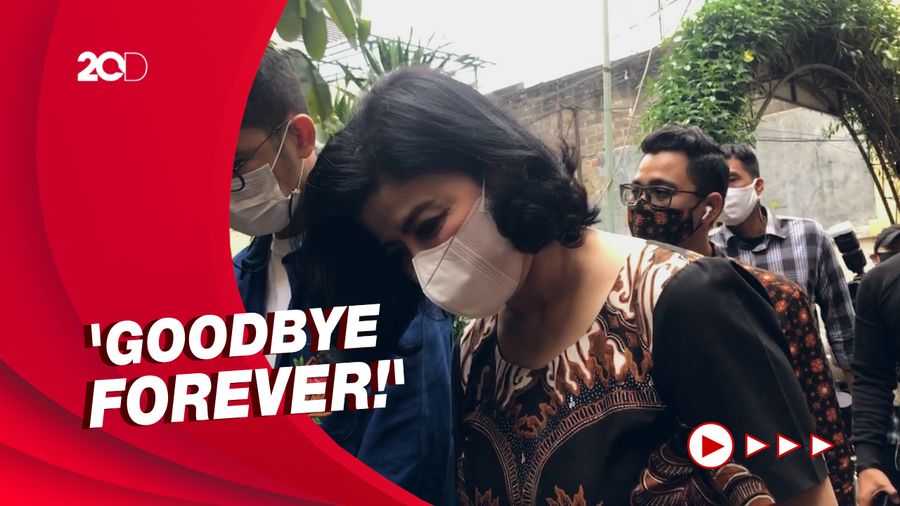 Desiree Tarigan Ogah Balik ke Pelukan Hotma Sitompul