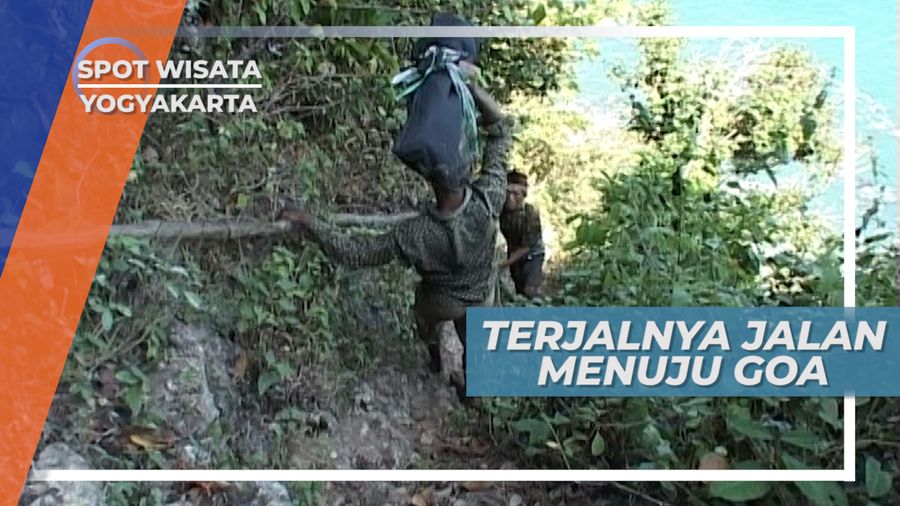 Jalan Terjal dan Berbahaya untuk Menuju Goa Langse, Yogyakarta