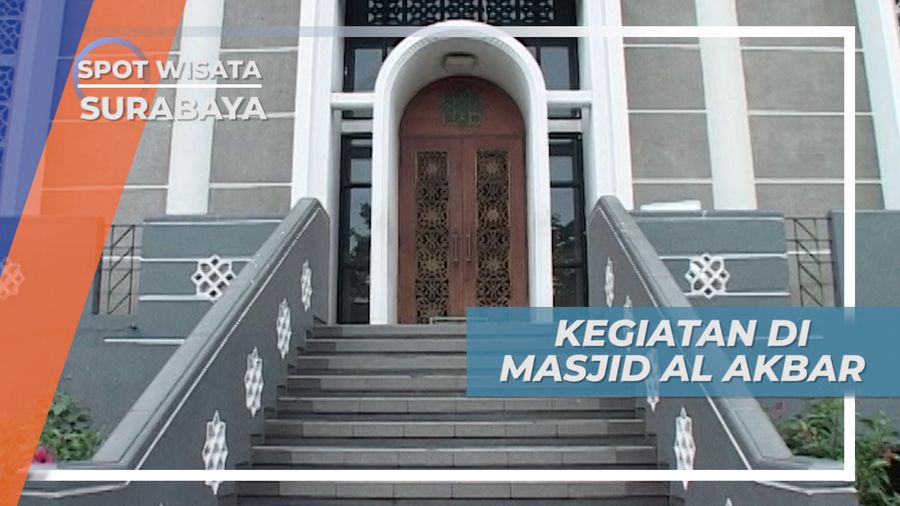 Masjid Nasional Al-Akbar Surabaya, Kajian Lansia Jamaah Berumur 50 Tahun Lebih