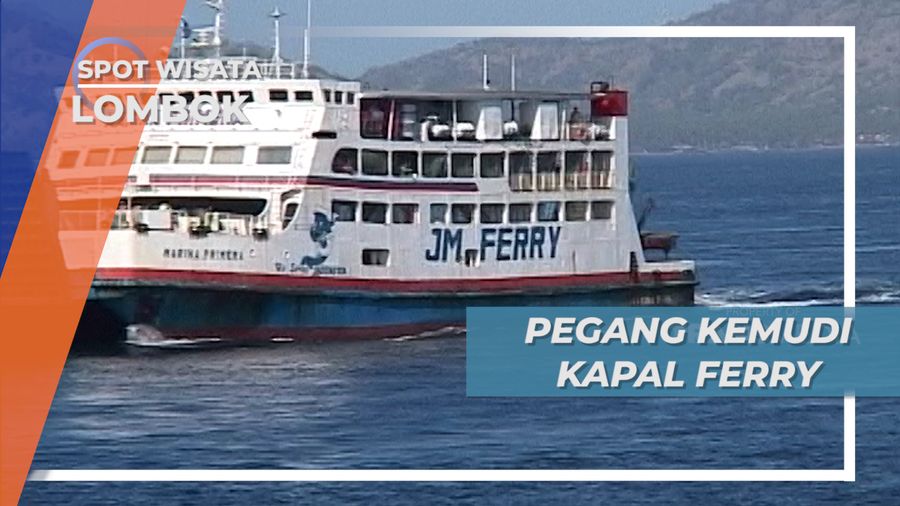 Berada Di Ruang Kemudi Kapal Ferry dari Padangbai Bali Ke Lembar Lombok