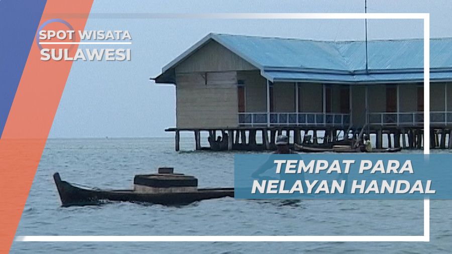 Suku Bajo Desa Torosiaje, Mendayung Perahu Menjadi Asal Nama Suku Laut Ini