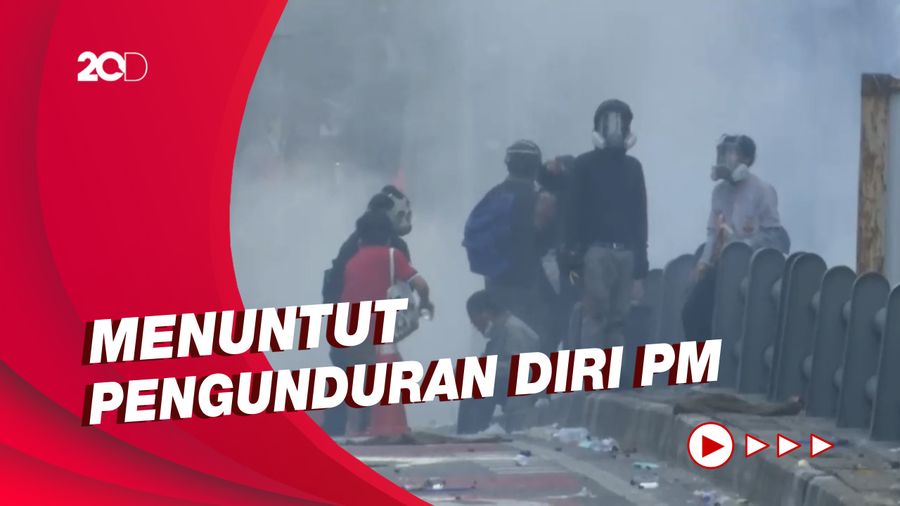 Demo di Thailand Ricuh, Massa Ditembaki Peluru Karet