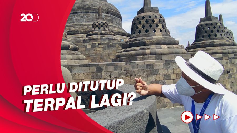 Penampakan Candi Borobudur Usai Terguyur Hujan Abu Merapi