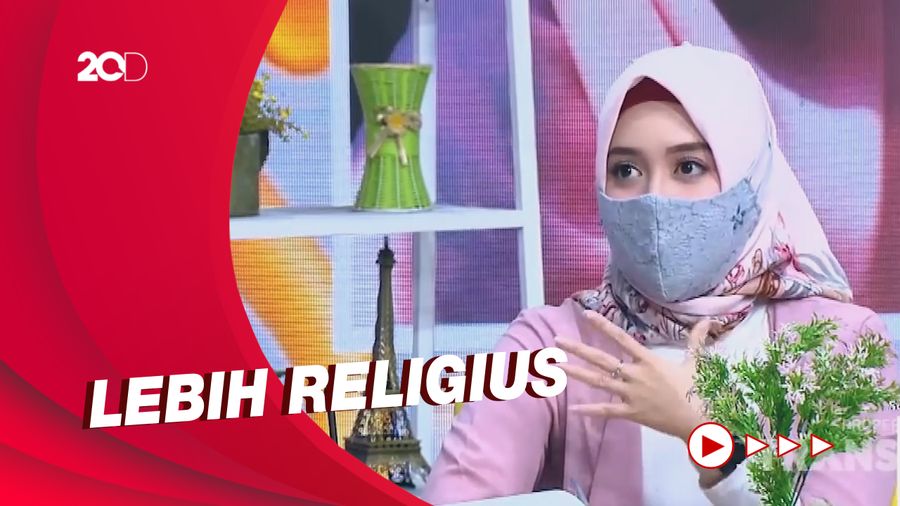 Tampil Berhijab, Nabilah Ayu: Perbaiki Diri Karena Allah