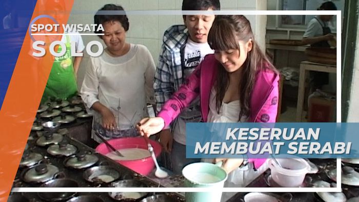 Keseruan Membuat Serabi Ala Kota Solo