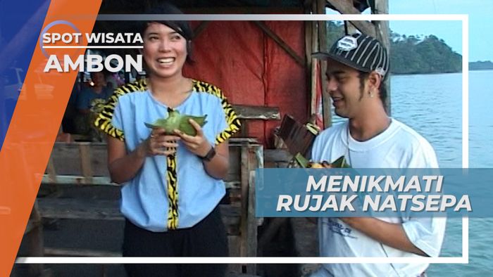 Menyantap Segarnya Rujak Natsepa, Sambil Menikmati Keindahan Laut, Ambon