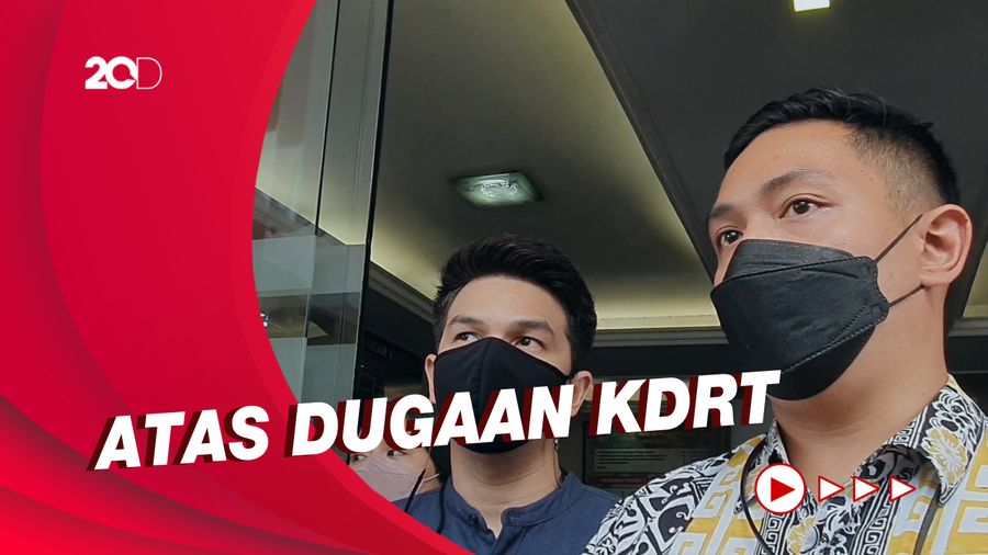 Jonathan Frizzy Polisikan Balik Sang Istri Dhena Devanka