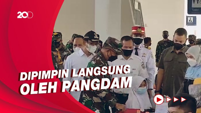Suasana Vaksinasi di Garut untuk Percepat Pelaksanaan PTM