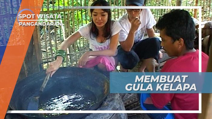 Direbus dan Diaduk Hingga Kental, Begini Proses Pembuatan Gula Kelapa, Pangandaran