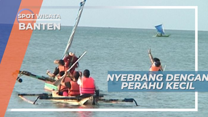 Perjalanan Menuju Pulau Umang Dengan Mendayung Jukung, Banten