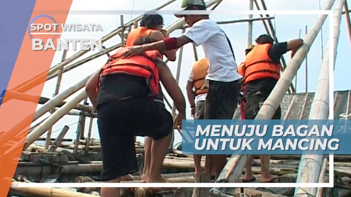 Menuju Bagan Apung, Berharap Ikan Besar Memakan Umpan Pancing, Banten