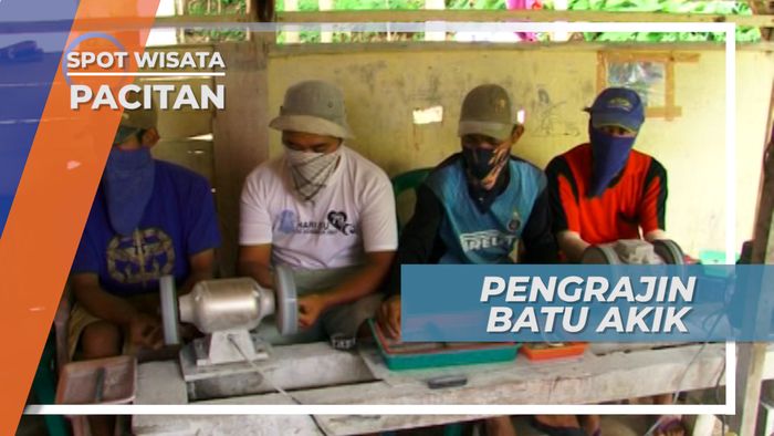 Berkunjung ke Desa Sukodono Pacitan, Belajar Membuat Kerajinan Batu Akik